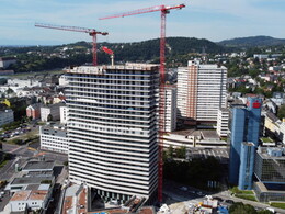 Three WOLFF cranes build soaring Bruckner Tower in Linz, Austria