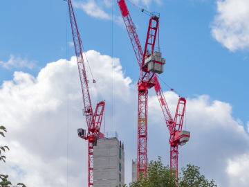 WOLFF cranes stand tall in an extremely tight and demanding project in London