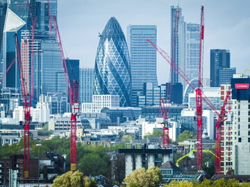 WOLFFKRAN is supplying lifting solutions to two contractors, Mace and Wates, who are both working on the Canada Water development in the City of London.