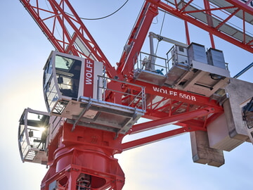bauma Premiere: Presenting the new WOLFF 550 B luffing jib crane